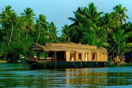 Kerala Tour 05 Nights 06 Days